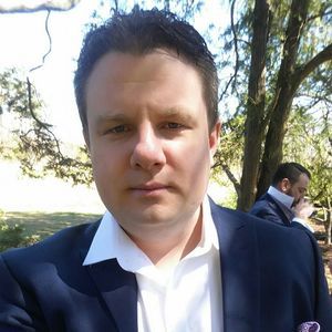 Meet your Posher, Aaron